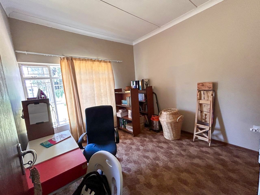 4 Bedroom Property for Sale in Potchefstroom North West